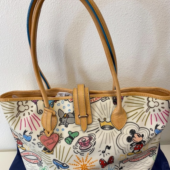 Dooney & Bourke Walt Disney Tote Authentic - Picture 9 of 9